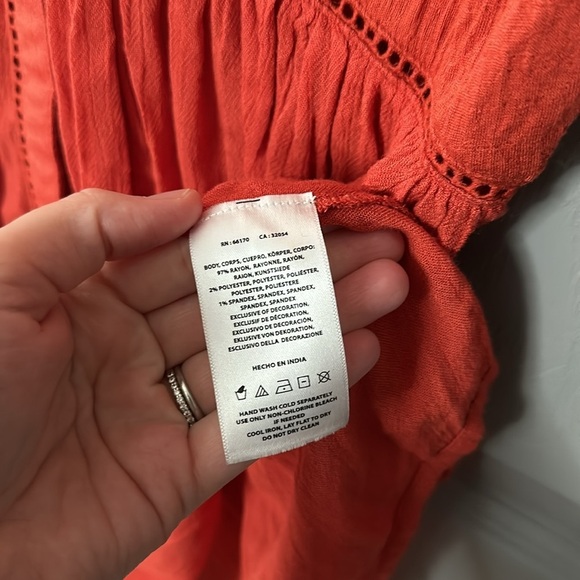 Athropologie akemi + Kin Top - Picture 8 of 8